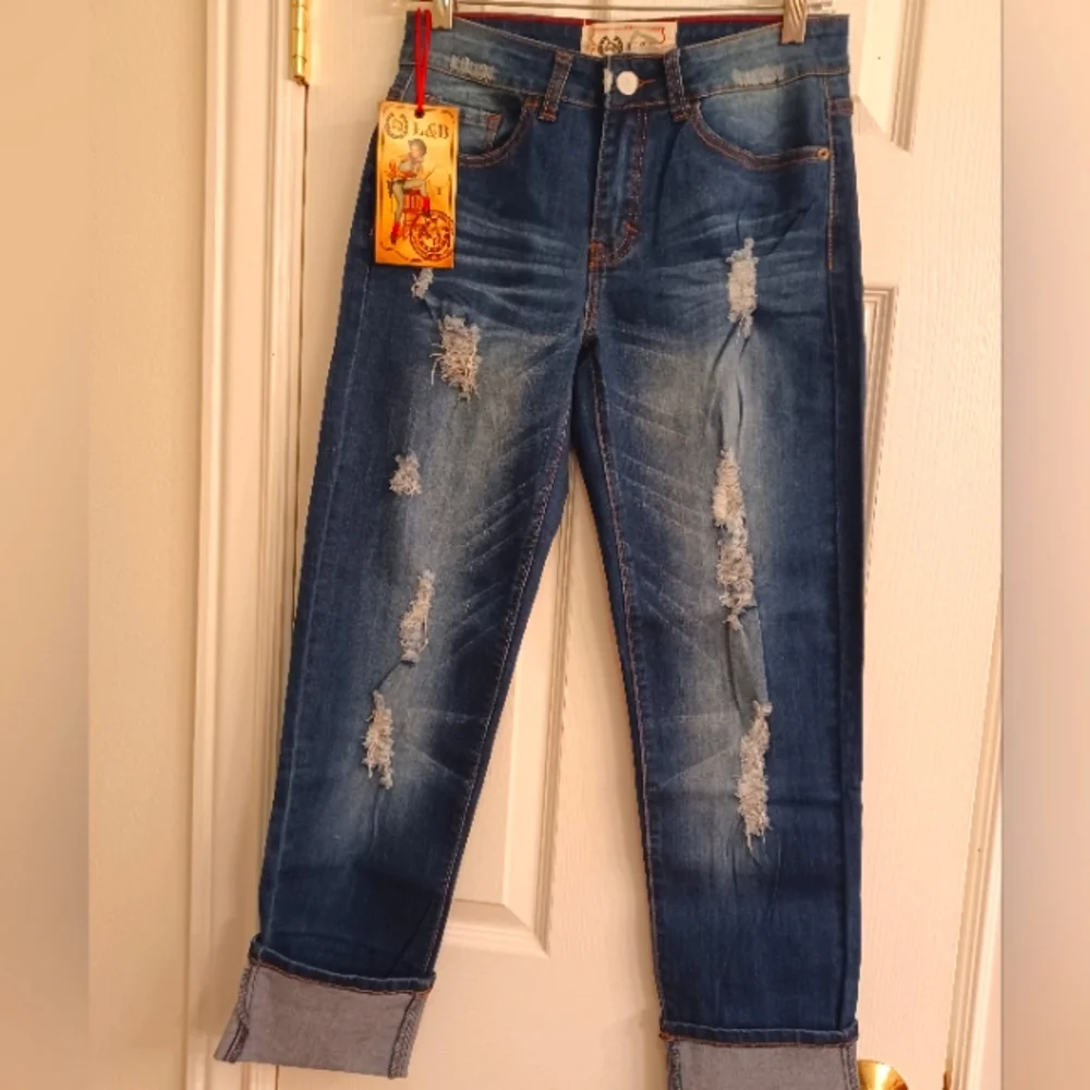 L&B Distressed Jeans - Picture 1 of 10